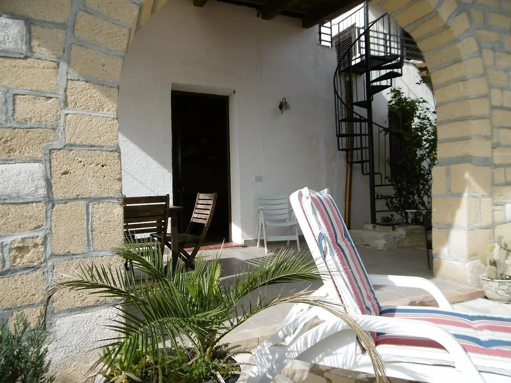 Semesterbostad Casa Lucrezia Villa Balestrate